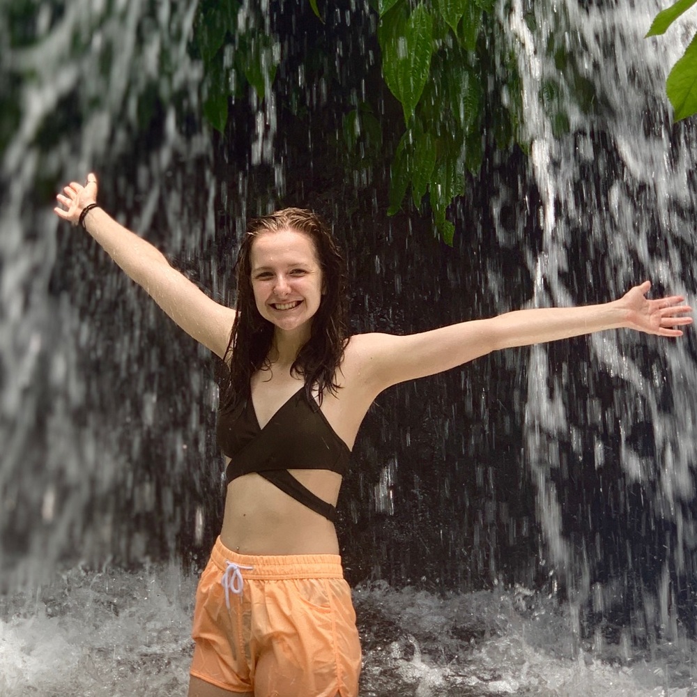 Meet your Posher, Kennedy